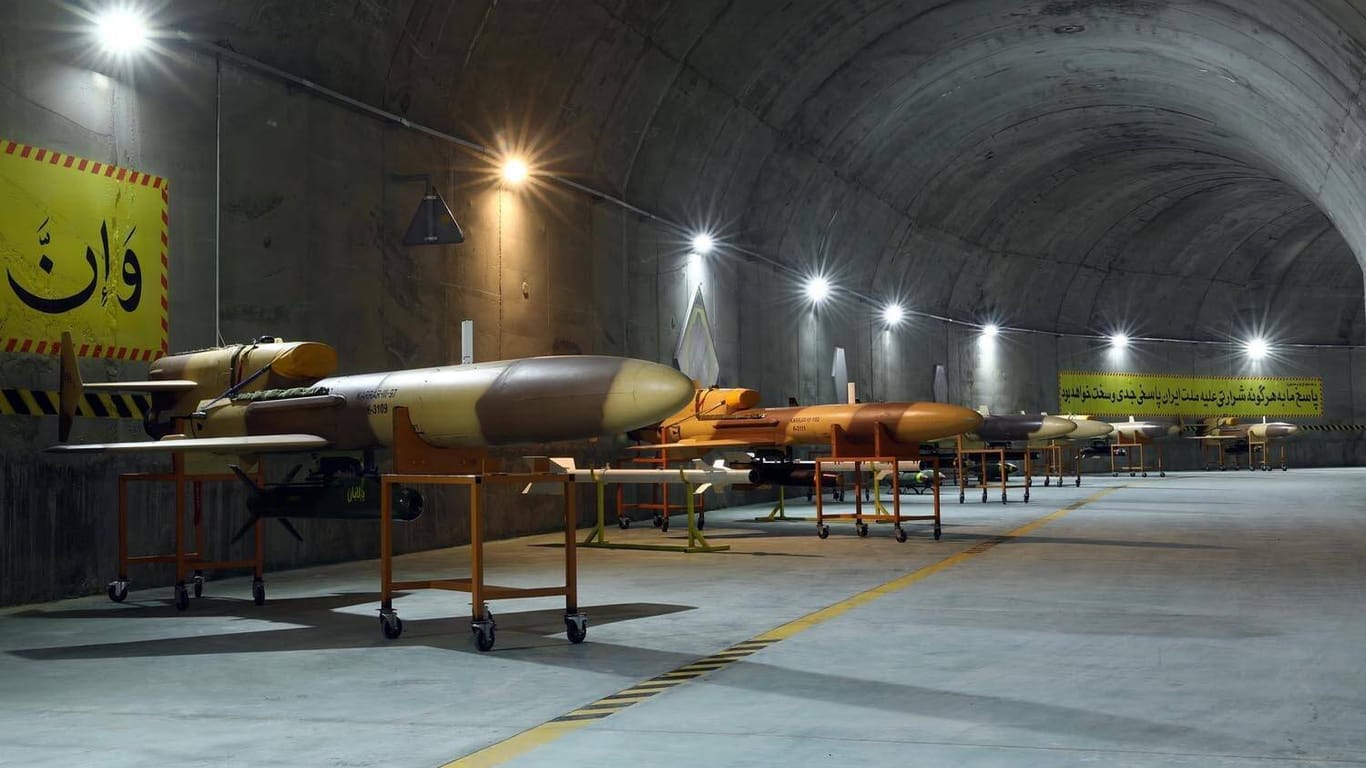 Eine geheime Drohnen-Basis im Iran: Das Land will Russland im Angriffskrieg gegen die Ukraine unterstützen.