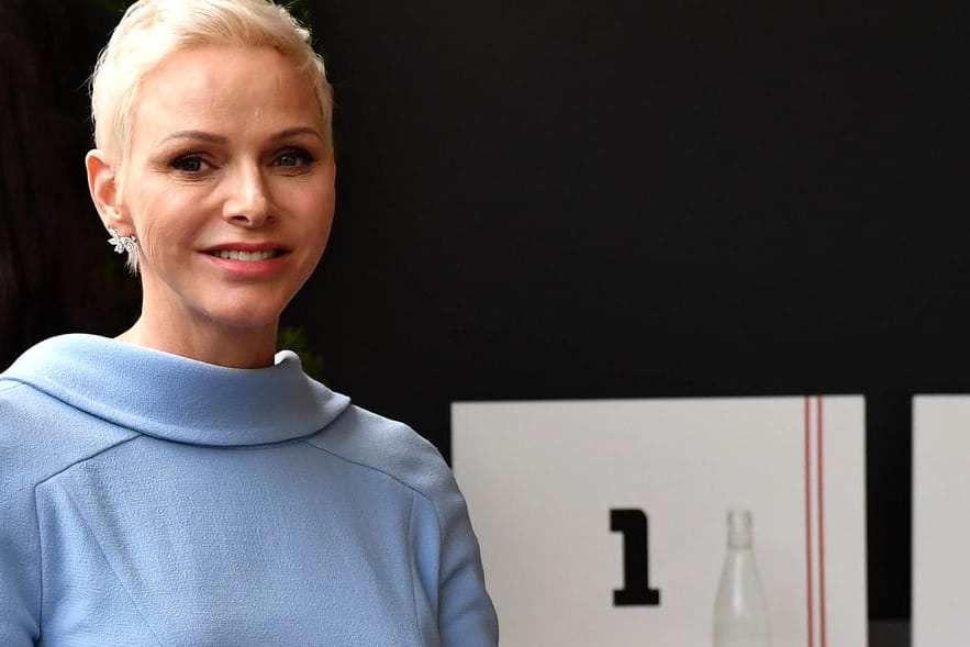 Fürstin Charlène: Ein Fan hat sie fernab eines offiziellen Termins getroffen.