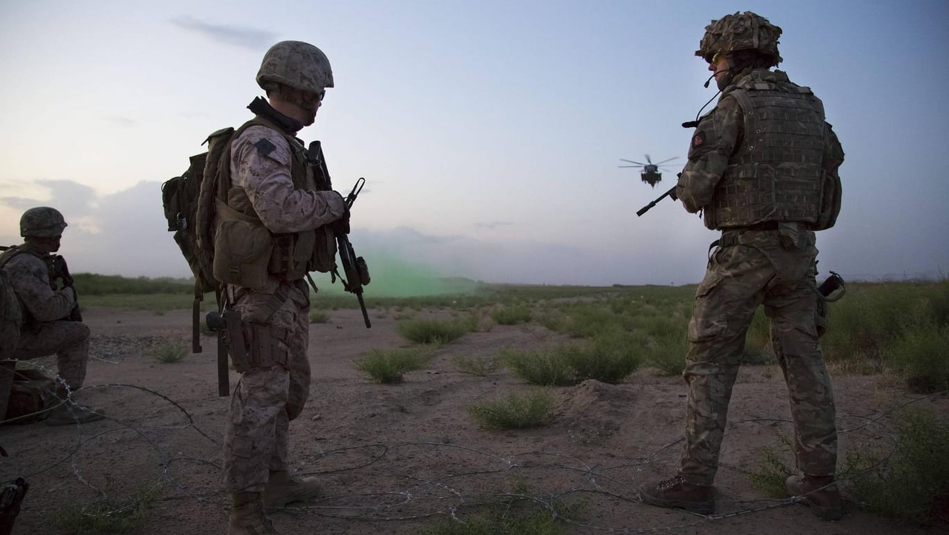 Britische Soldaten in Afghanistan (Symbolbild): Elite-Truppen sollen bei nächtlichen Razzien unter Vorwand Afghanen getötet haben.