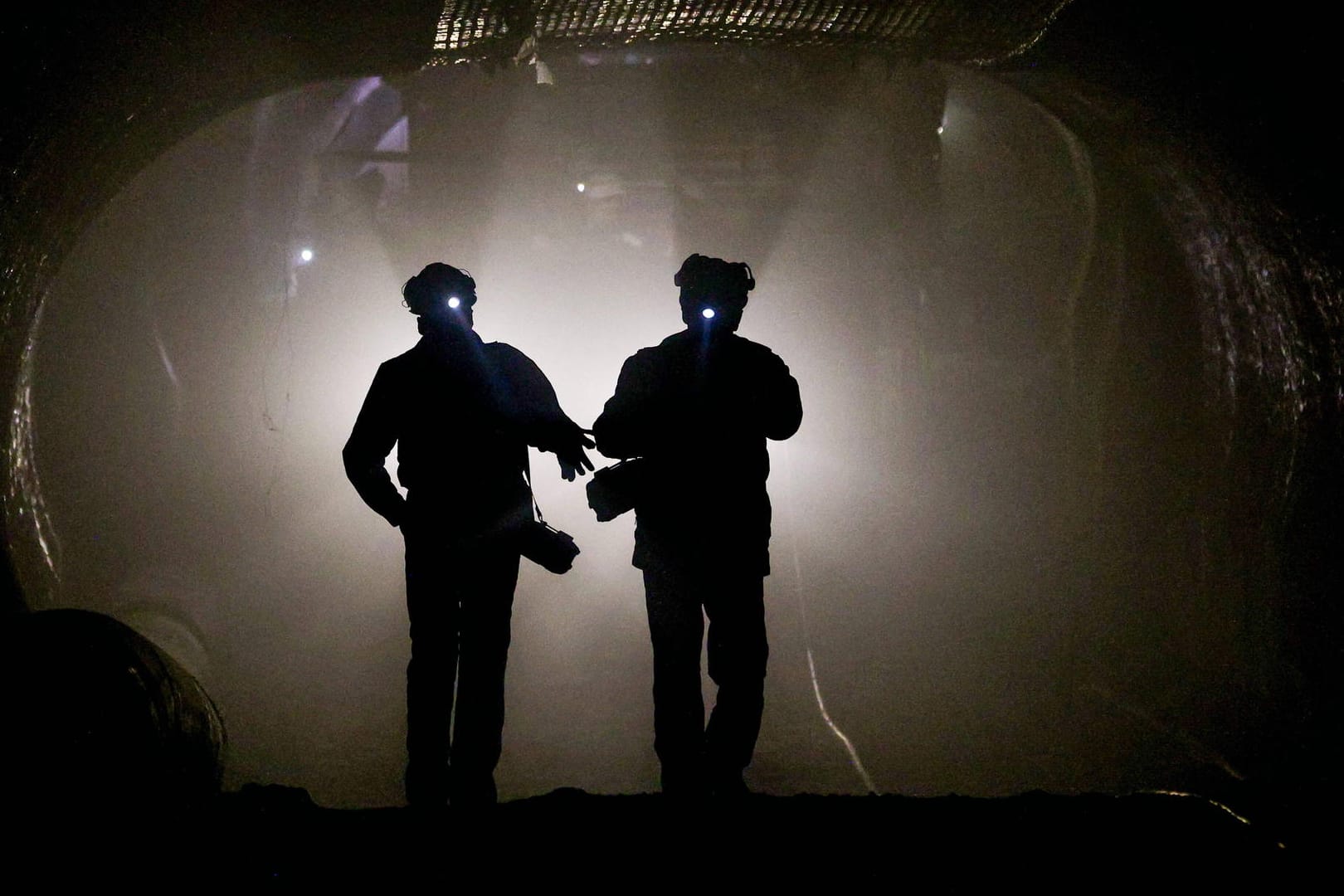 Minenarbeiter in Russland (Symbolbild): Der Bergwerkbetreiber Petropavlovsk steht vor der Insolvenz. Minenarbeiter in Russland (Symbolbild): Der Bergwerkbetreiber Petropavlovsk steht vor der Insolvenz.