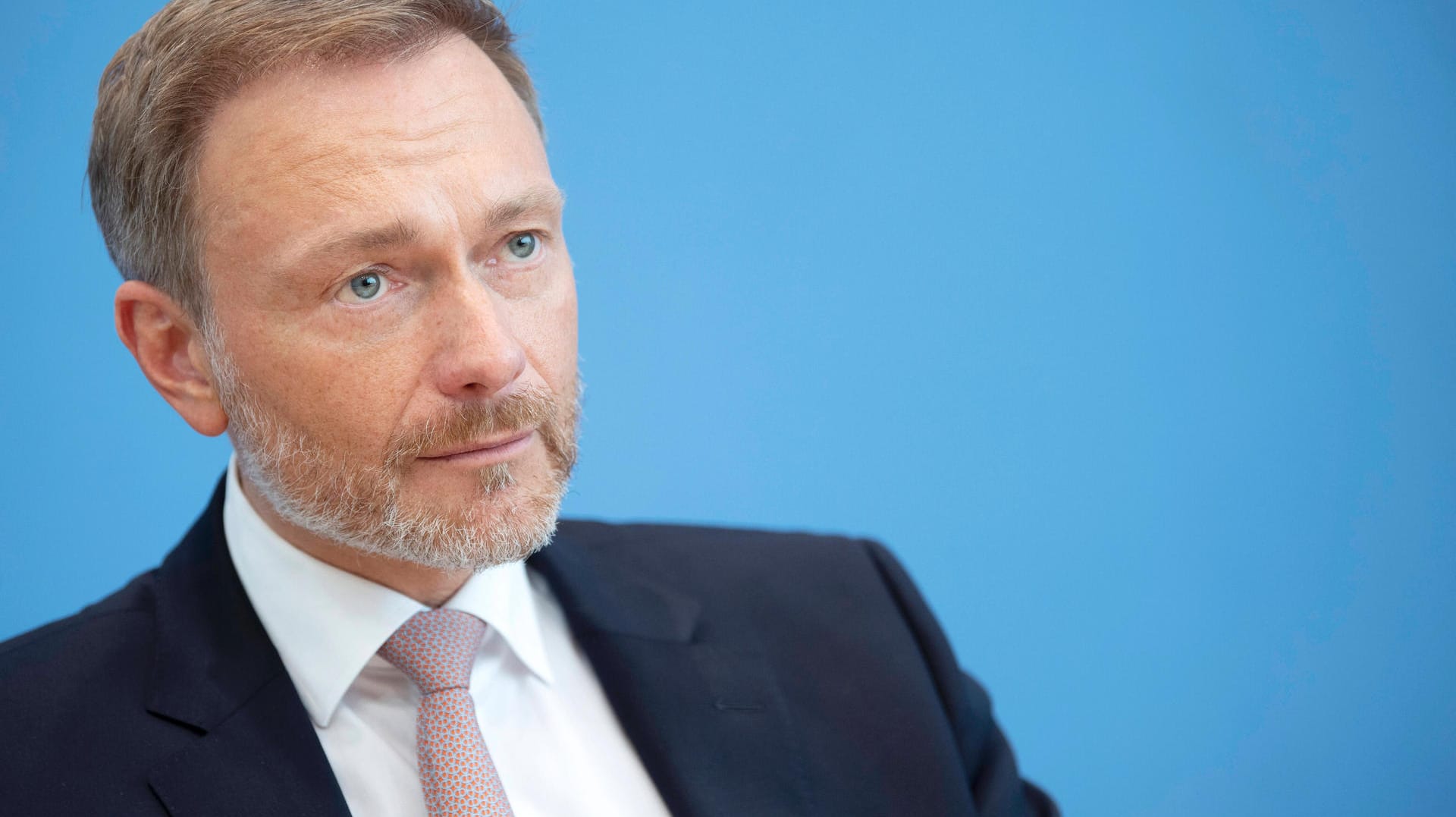 Christian Lindner: Der Politiker meldet sich nach der Kritik an seiner kirchlichen Trauung zu Wort.