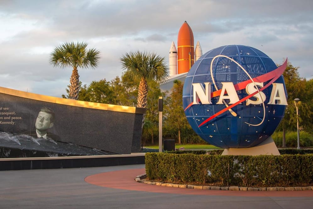 John F. Kennedy Space Center in Florida (Archiv): US-Amerikanische Astronauten sollen wieder mit Sojus-Raketen ins All fliegen.