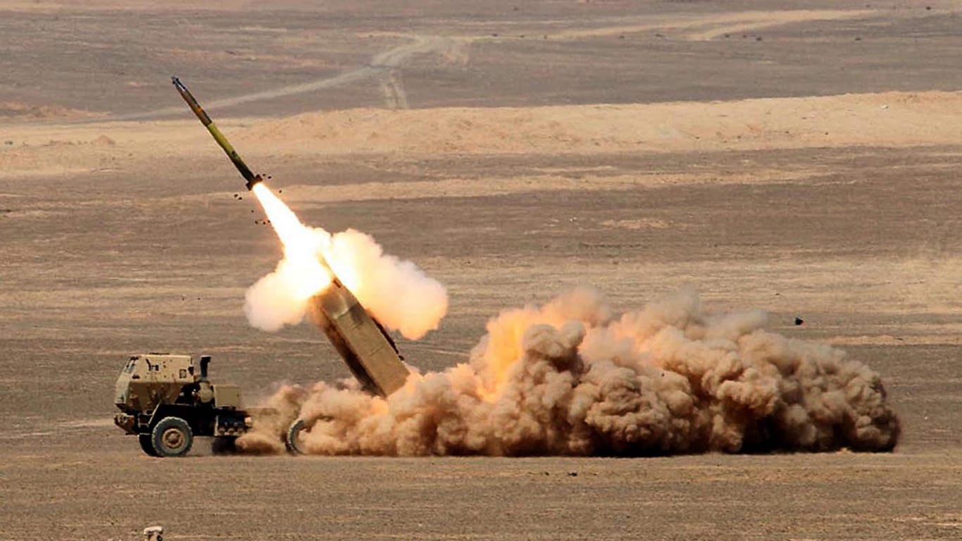 Der US-Raketenwerfer Himars: Mit ihm kann die Ukraine die russischen Nachschublinien und Waffendepots angreifen.