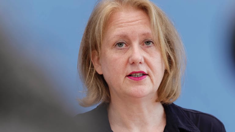 Bundesfamilienministerin Lisa Paus: "Viele Gewissheiten sind verloren gegangen."