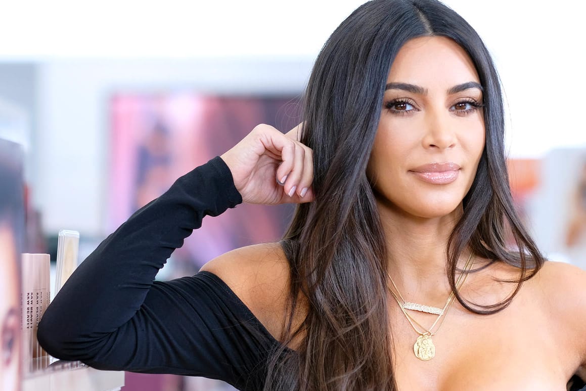 Kim Kardashian: Bis auf "ein wenig Botox" habe sie nie etwas in ihrem Gesicht machen lassen.