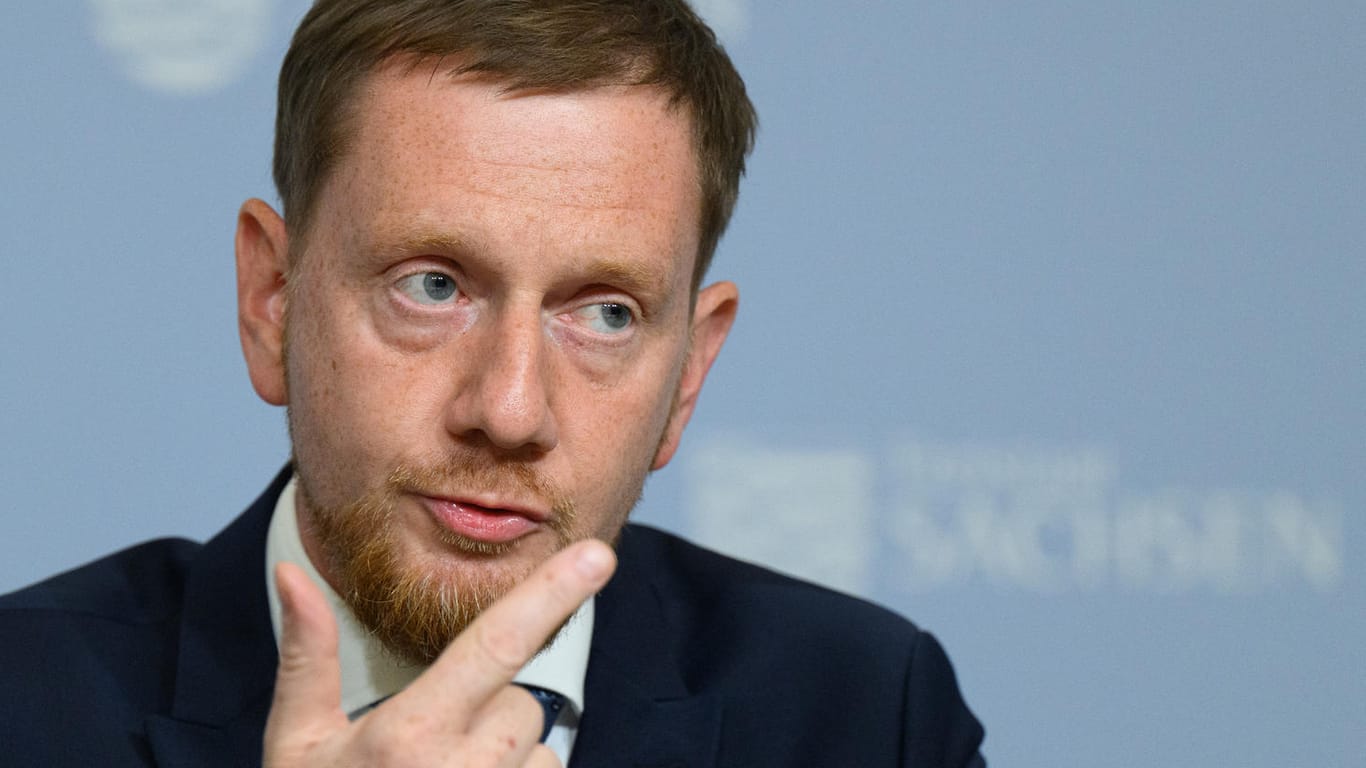 Michael Kretschmer: Sachsens Ministerpräsident stößt mit Äußerungen zum Ukraine-Krieg auf Kritik.