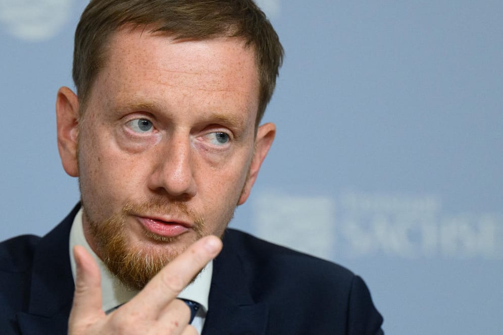 Michael Kretschmer: Sachsens Ministerpräsident stößt mit Äußerungen zum Ukraine-Krieg auf Kritik.