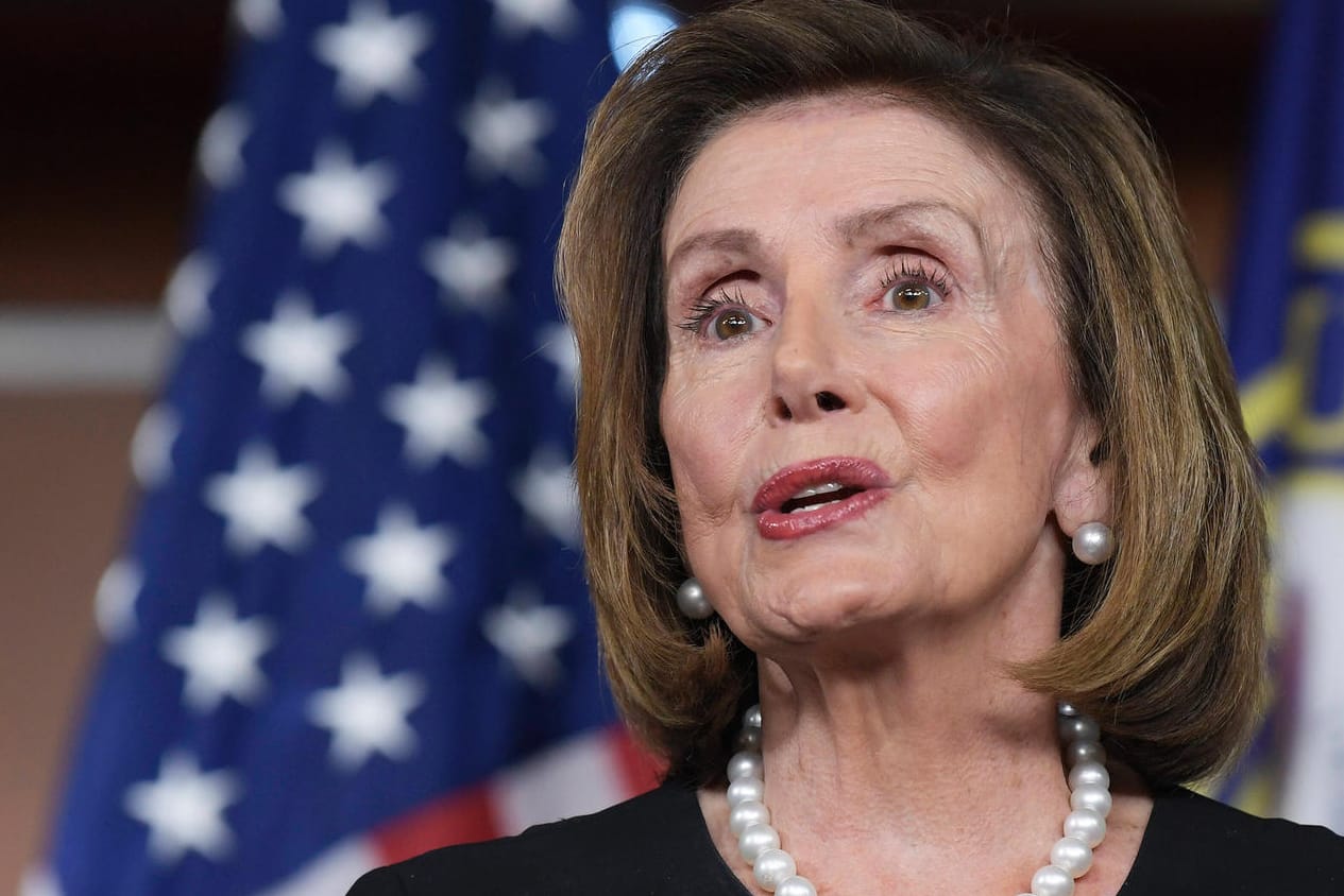 Alt und mächtig: Nancy Pelosi ist die Sprecherin des Repräsentantenhauses.