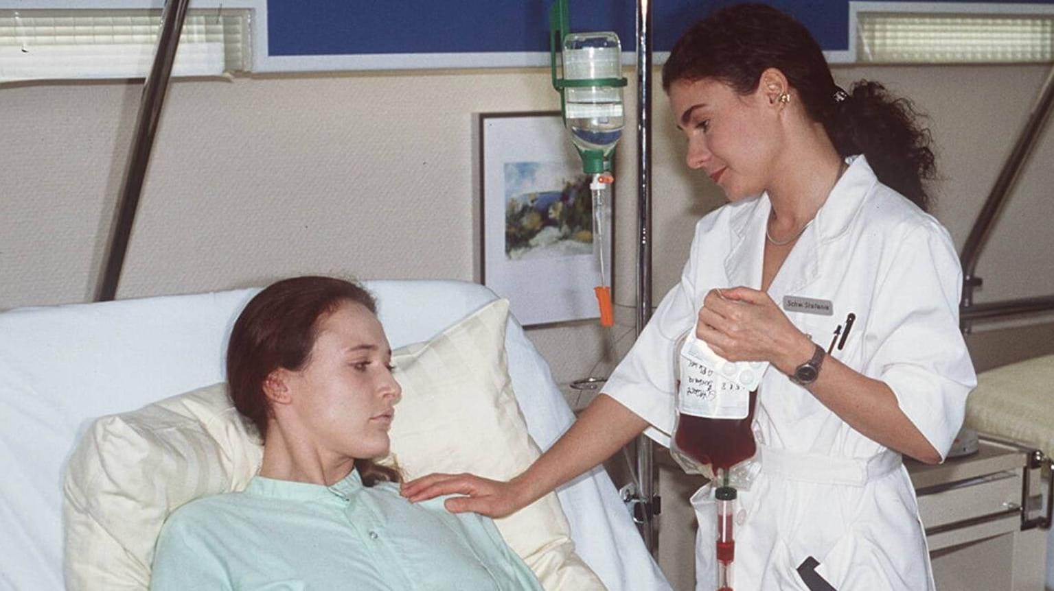 Von 1995 bis 1996 spielte Kathrin Waligura die Rolle der Krankenschwester Stefanie.