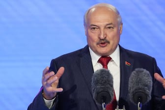 Der belarussische Präsident Lukaschenko (Archiv): "Ich will das Wort autoritär nicht ausschließen."