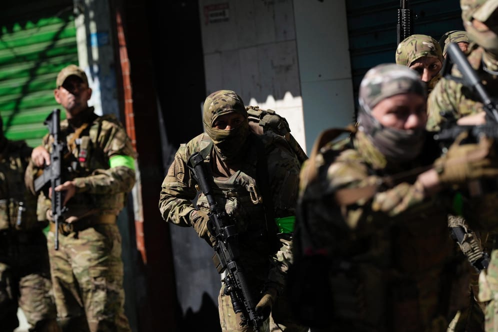 Unruhen in einer Favela in Brasilien: Mindestens 18 Menschen wurden bei einem Polizeieinsatz getötet.