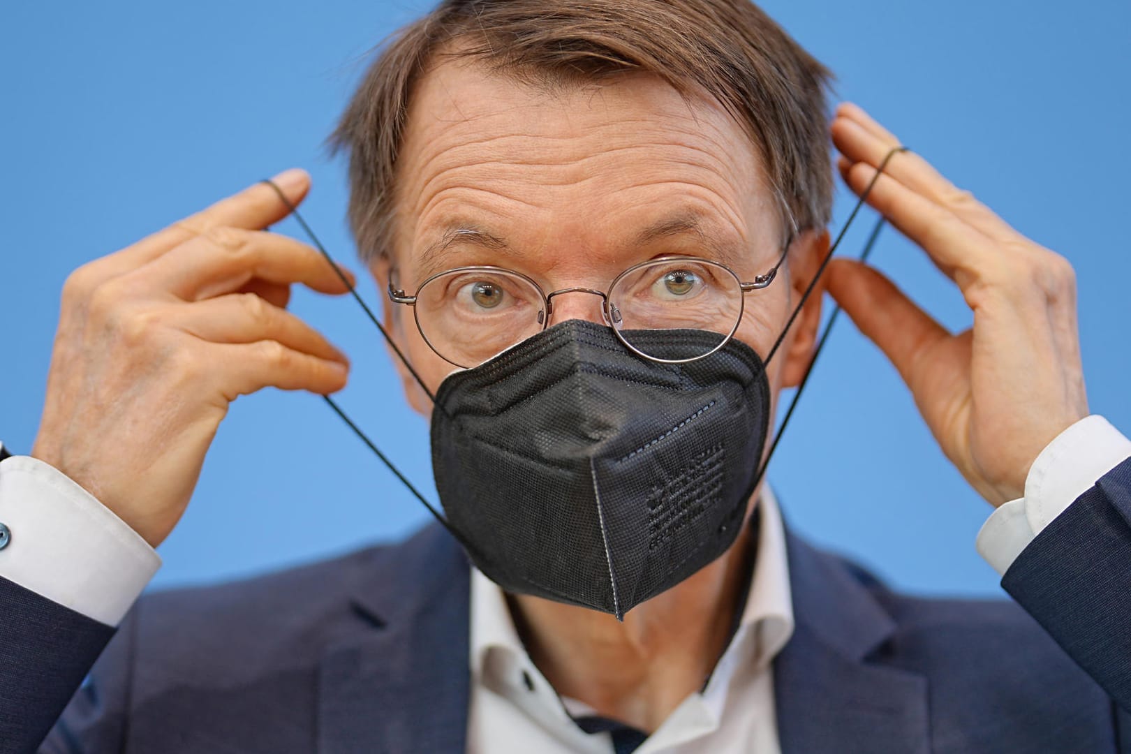 Karl Lauterbach (SPD): Der Gesundheitsminister fordert neue Corona-Maßnahmen für den Herbst.