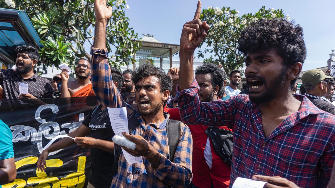Sri Lanka: Proteste gegen den Präsidenten halten an.