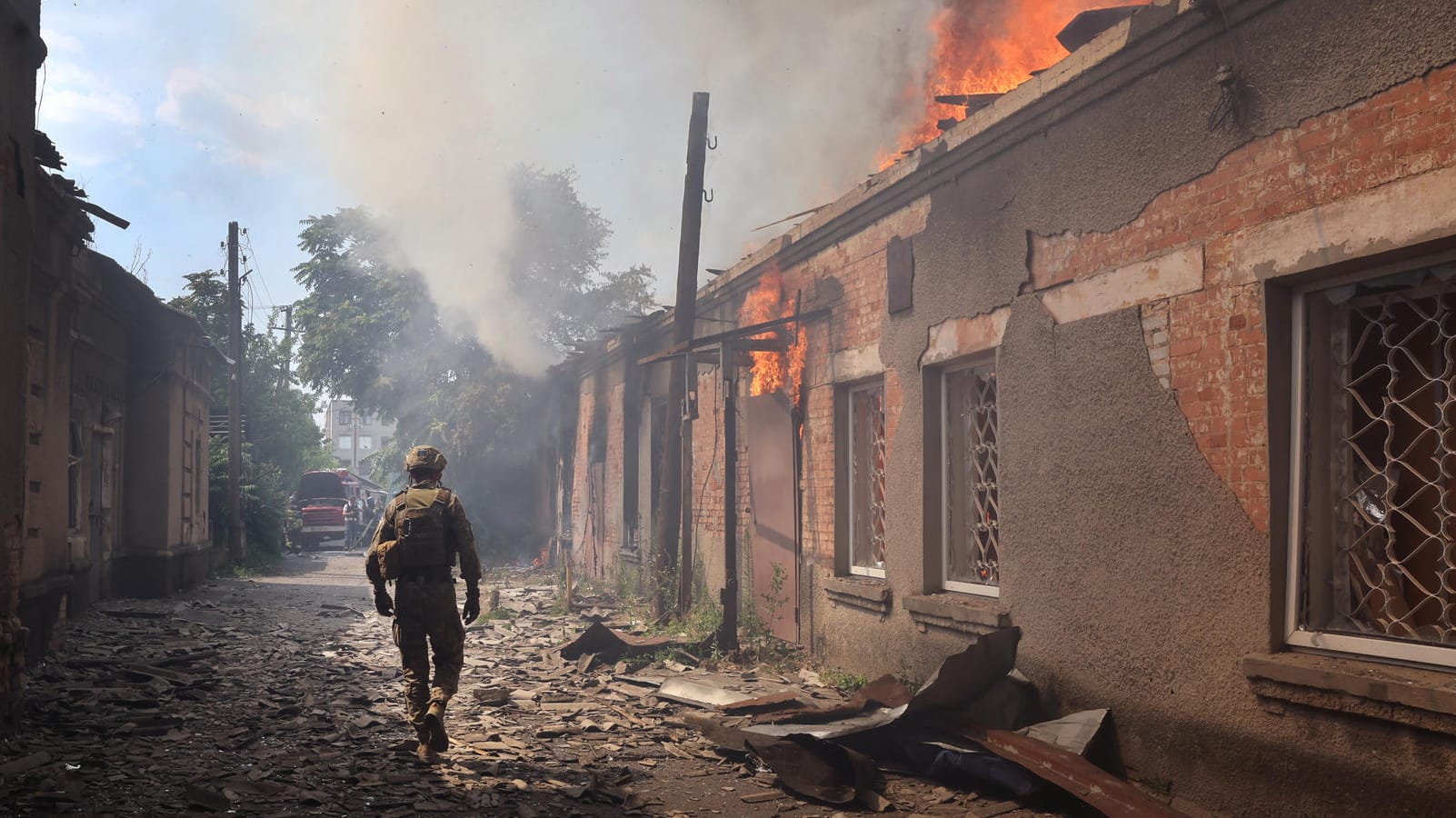 Schäden im Donbass nach einem russischen Beschuss Anfang Juli: Das US-Außenministerium bestätigt den Tod zweier Staatsbürger.