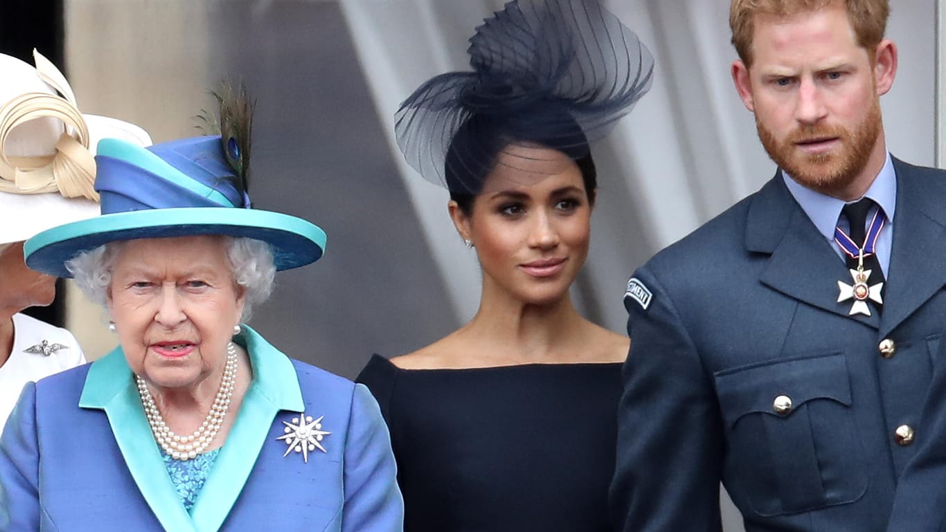 Queen Elizabeth mit Herzogin Meghan und Prinz Harry: Bahnt sich eine Versöhnung an?
