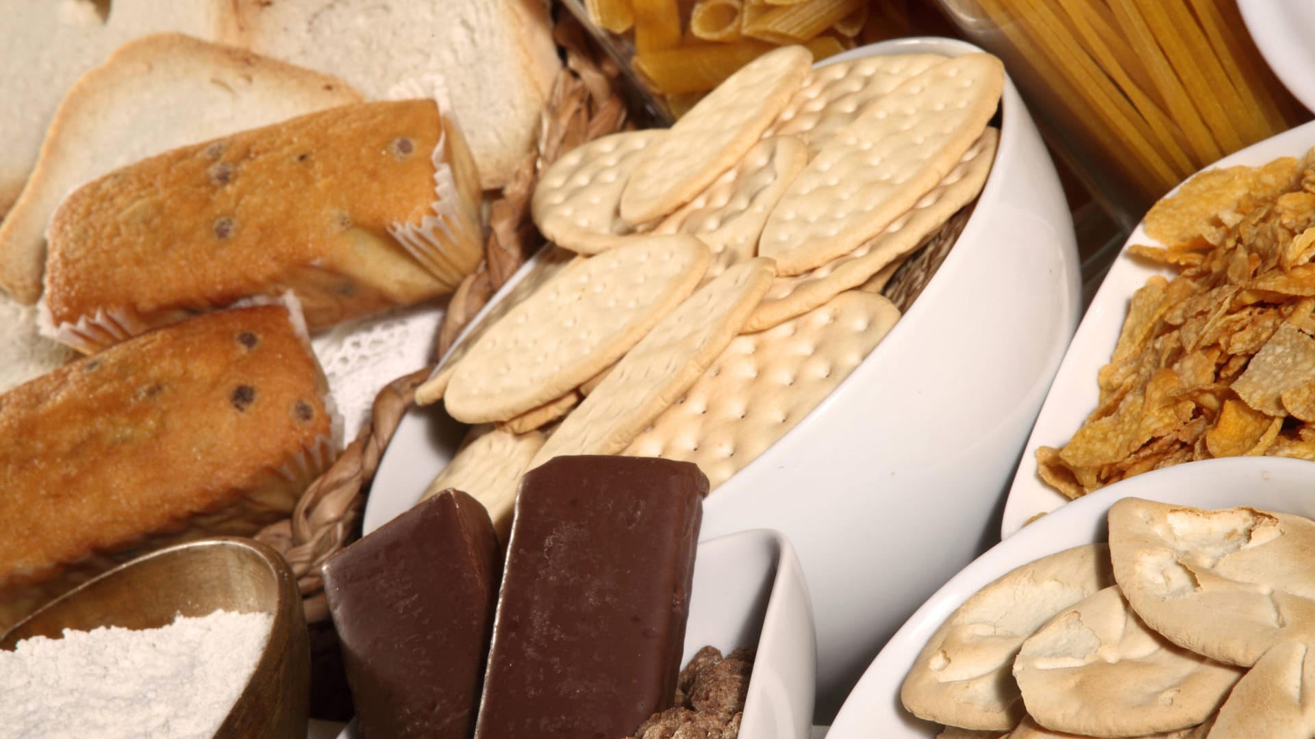 Brot, Kuchen, Nudeln: In vielen Lebensmitteln sind besonders viele Kohlenhydrate enthalten.