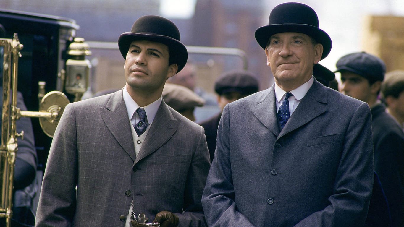 Billy Zane und David Warner in "Titanic": Sie spielten Caledon "Cal" Hockley und Spicer Lovejoy.