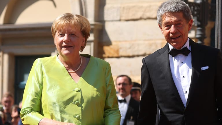 Die ehemalige Bundeskanzlerin Angela Merkel (CDU) und Ehemann Joachim Sauer
