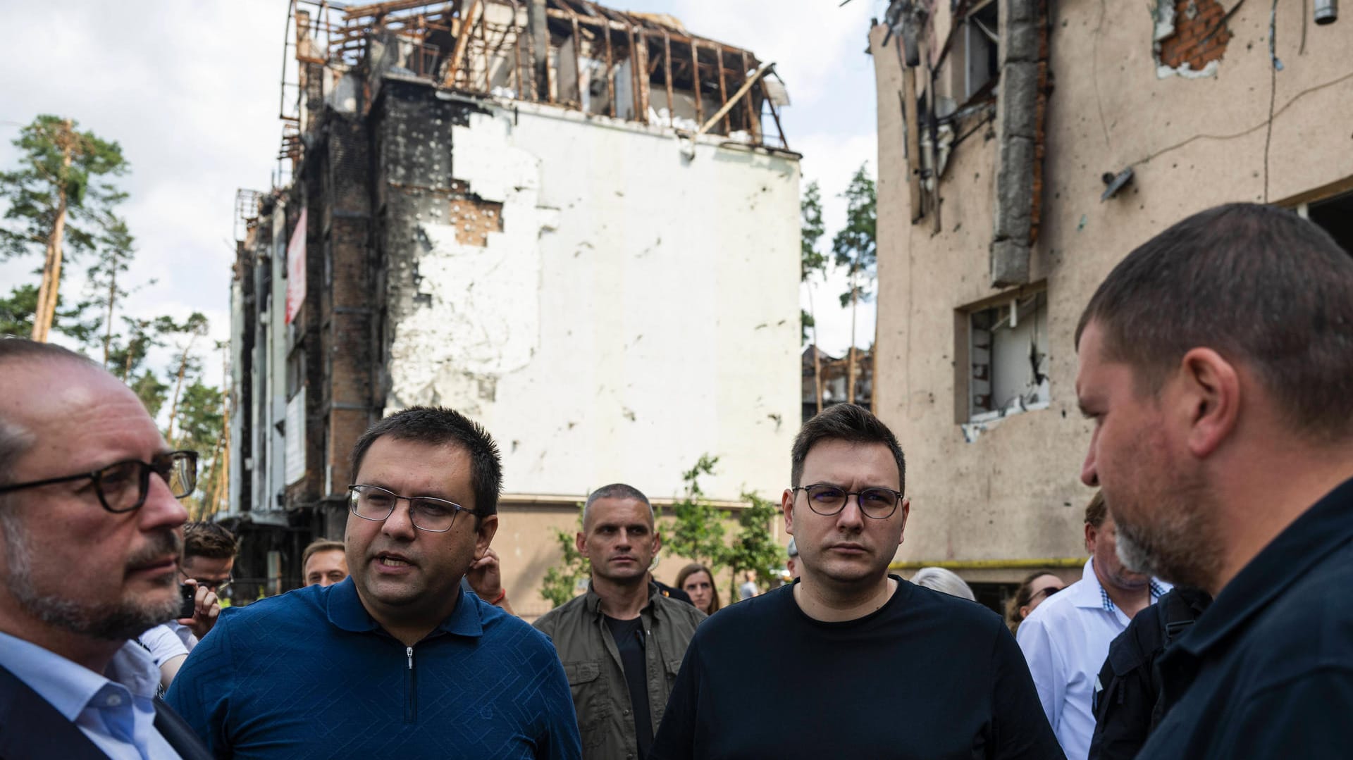 Besuch in Irpin: 50 Prozent der Stadt sind nach Angaben des Bürgermeisters zerstört.