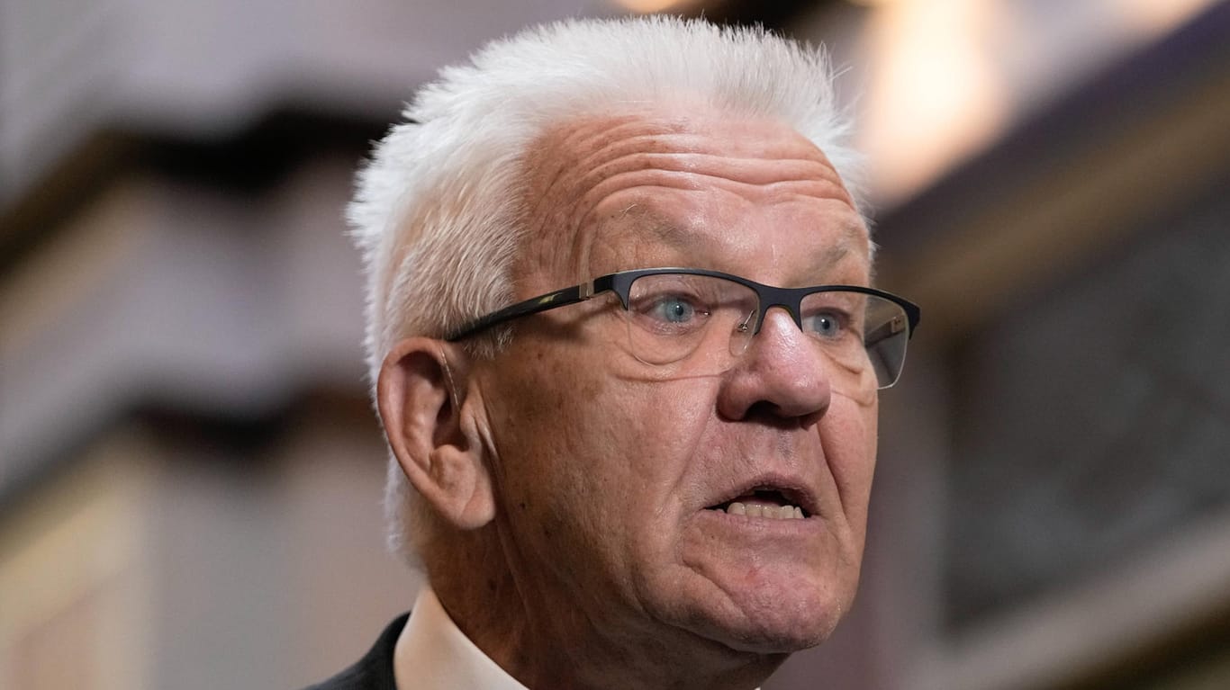 Winfried Kretschmann (Archivbild): Ungestüme Antworten bei der Frage nach Atomkraft.