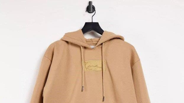Das Mädchen soll einen solchen Kapuzenpulli getragen haben.