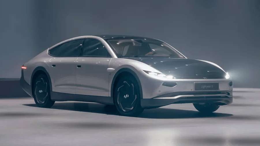 Lightyear Zero: Das E-Auto mit Solarflächen soll rund 250.000 Euro kosten.