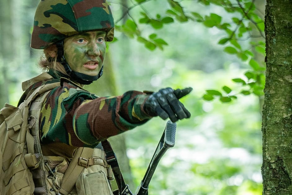 Kronprinzessin Elisabeth: Sie besuchte ein Sommerlager der Königlichen Militärschule.