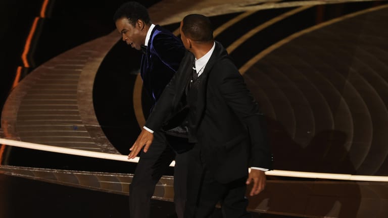 27. März 2022: Völlig überraschend ohrfeigte Will Smith seinen Kollegen Chris Rock bei der Oscarverleihung.
