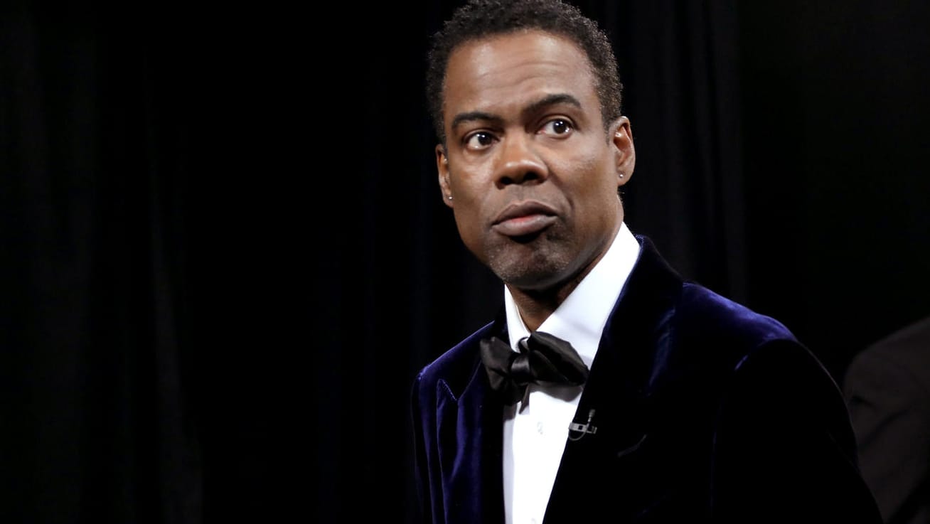 Chris Rock: Er hat auf das Entschuldigungsvideo von Will Smith reagiert.