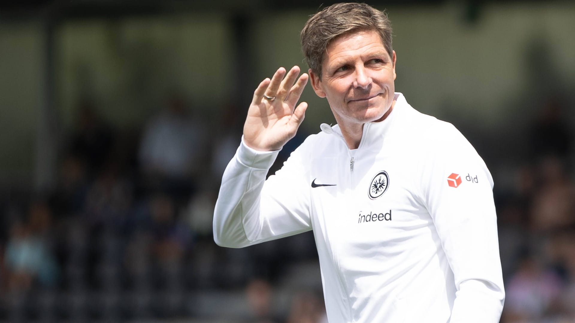 Oliver Glasner: Der Eintracht-Coach muss auf den nächsten Test warten. Oliver Glasner: Der Eintracht-Coach muss auf den nächsten Test warten.