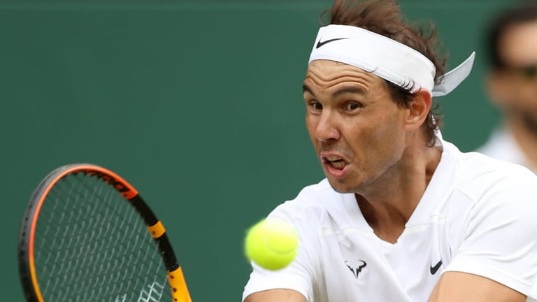 Rafael Nadal: Der Tennisstar lässt offen, ob er im Wimbledon-Halbfinale antritt.