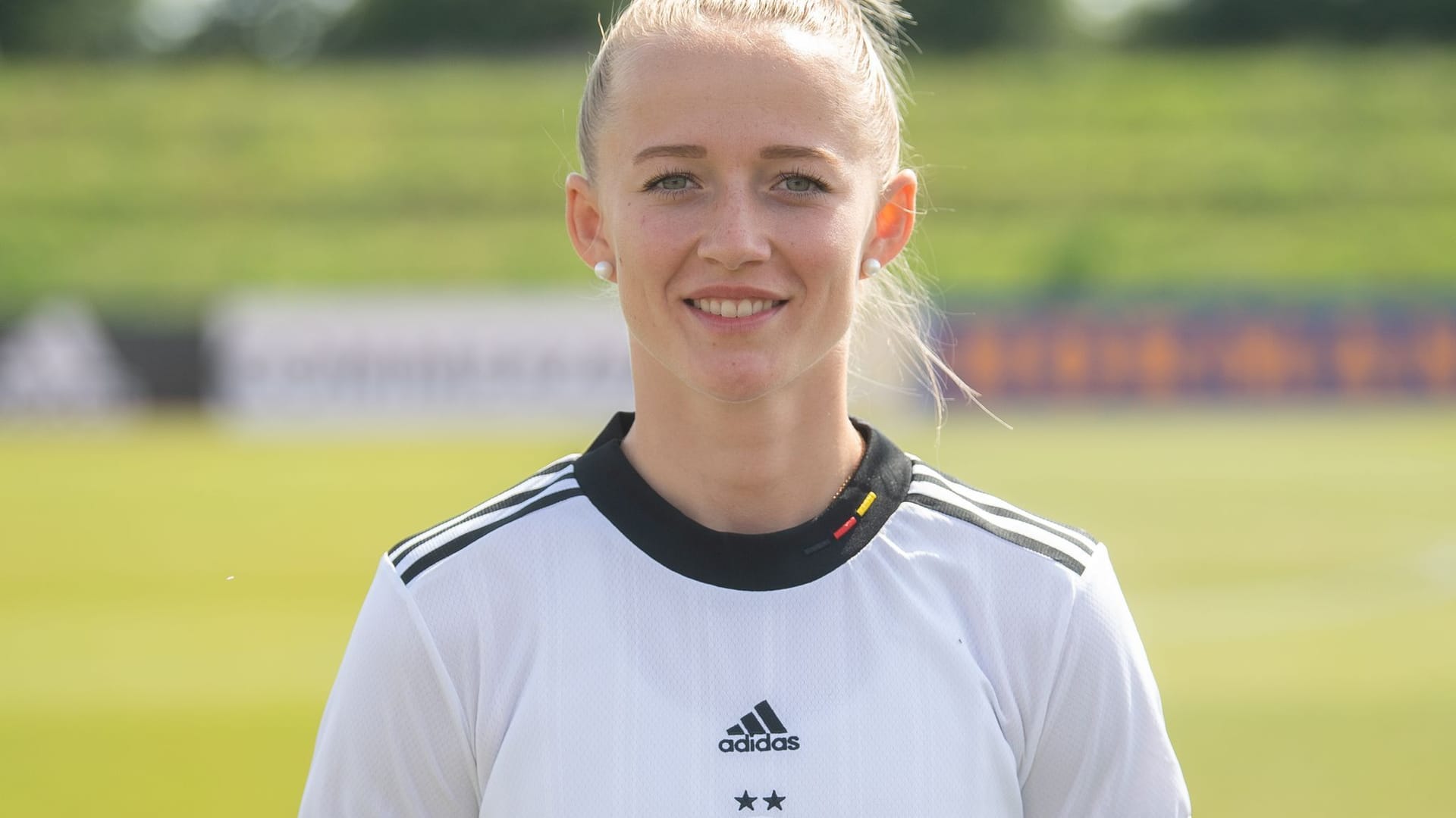 Lea Schüller