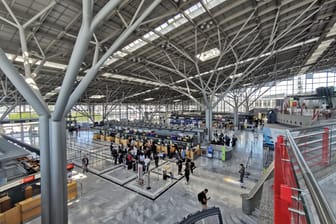 Check-In-Bereich am Stuttgarter Flughafen: Die Betreiber hoffen, dass der Verdi-Streik bei Lufthansa keine allzu großen Auswirkungen auf den Stuttgarter Airport hat.