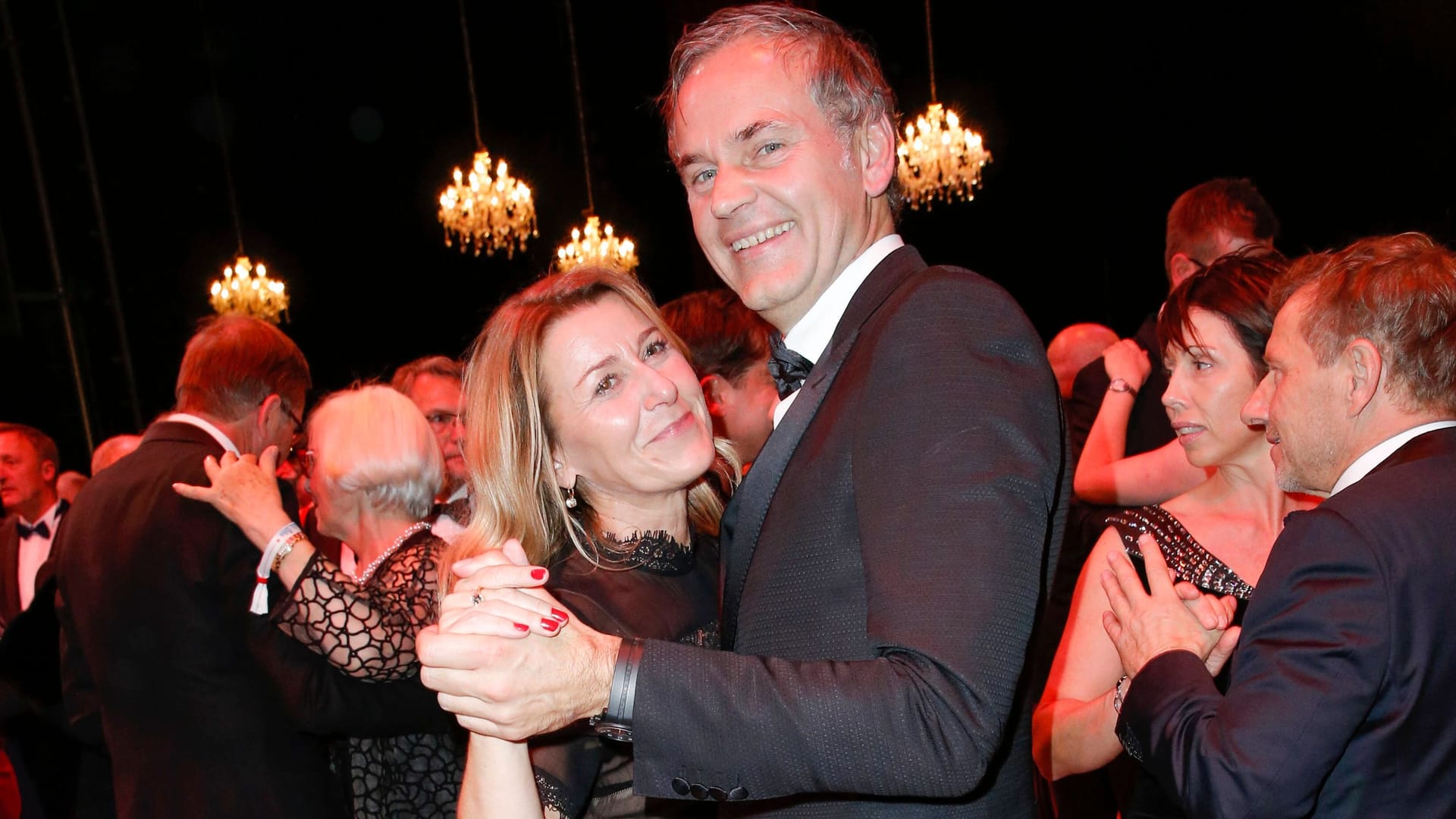 Oliver Blume mit Ehefrau Petra Blume / beim Leipziger Opernball in der Oper Leipzig