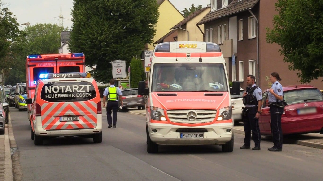 Die Einsatzstelle: Polizei und Krankenwagen eilten schnell heran.