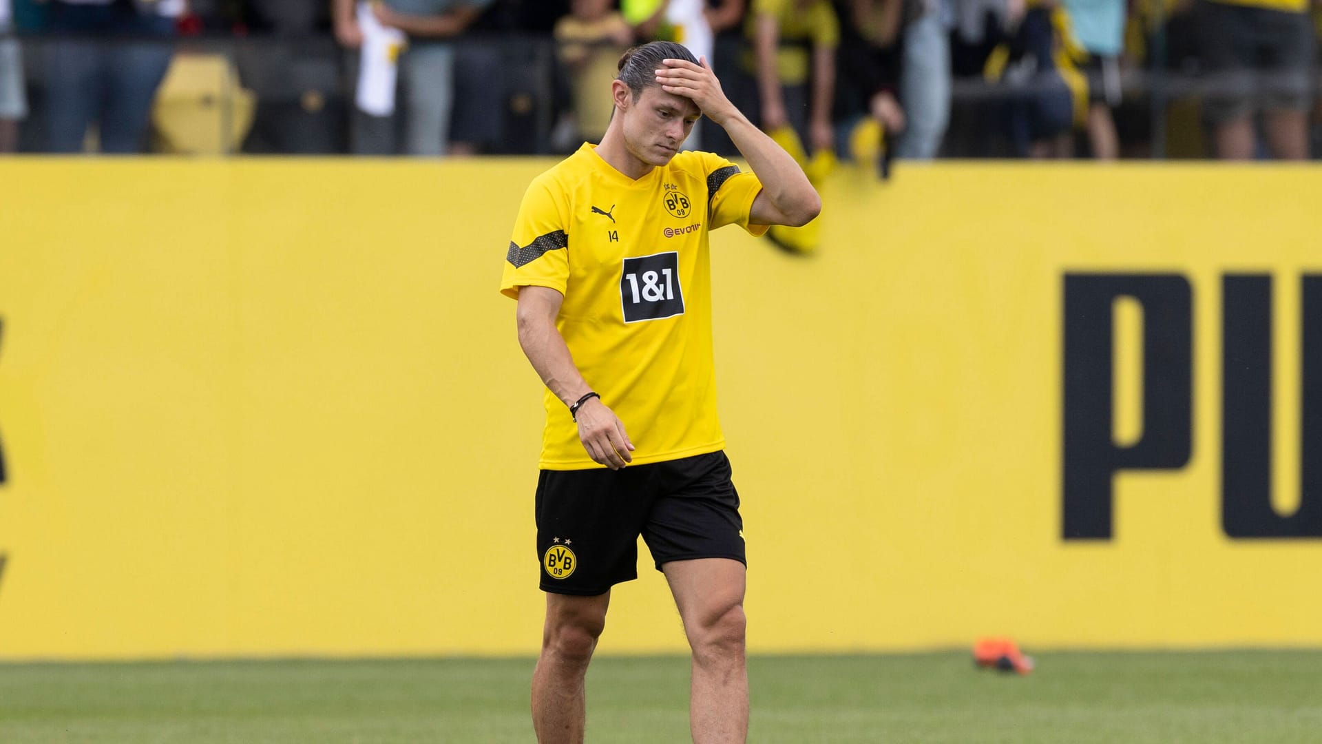 Nico Schulz: Der ehemalige Nationalspieler hat keine Zukunft mehr beim BVB, der ihn gern abgeben würde. Nico Schulz: Der ehemalige Nationalspieler hat keine Zukunft mehr beim BVB, der ihn gern abgeben würde.