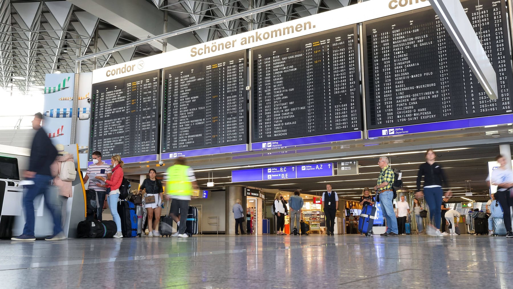 Further flight cancellations are possible for the summer holidays of all days