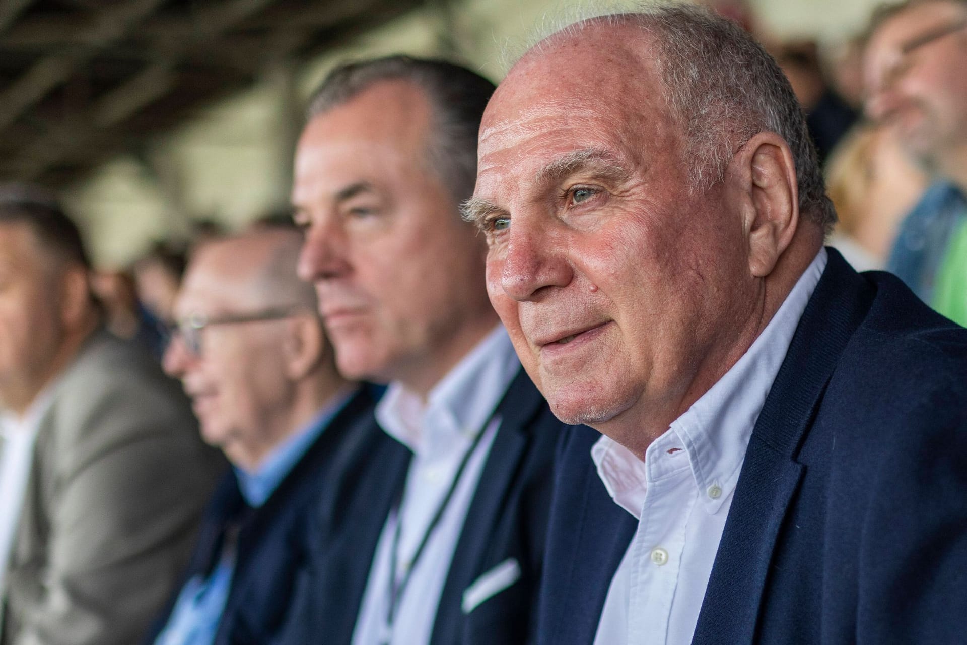 Uli Hoeneß Abschiedsspiel für Werner Hansch Promis kicken für Kids