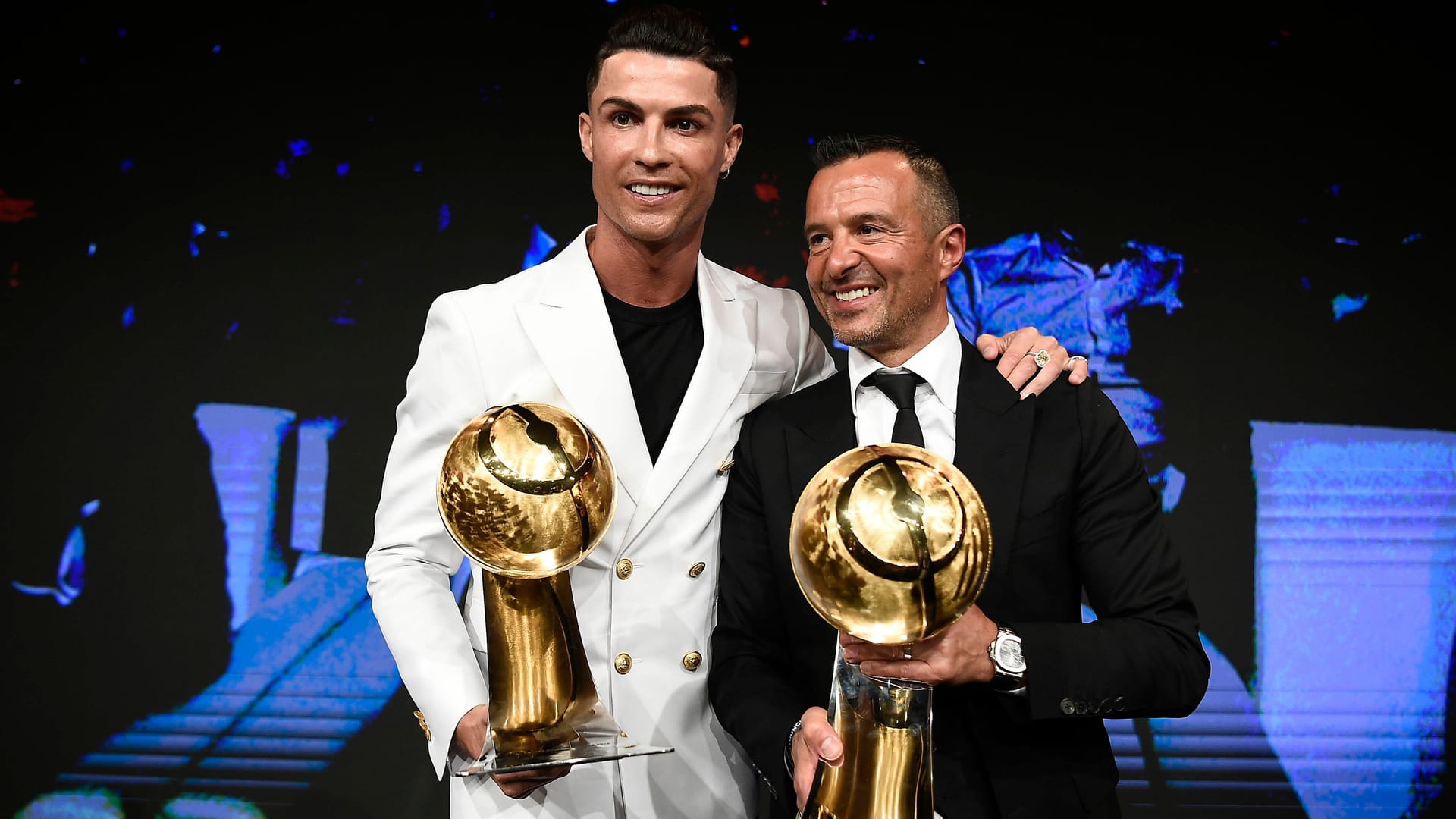 Jorge Mendes (r.) ist der Mann, der Cristiano Ronaldo zu einem neuen Klub bringen soll.