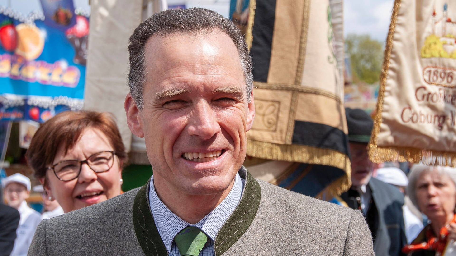 Peter Inselkammer, Sprecher der Wiesn-Wirte, auf dem Frühlingsfest in München (Archivbild): Er und seine Kolleginnen und Kollegen wollen "Layla" nicht auf dem Oktoberfest.