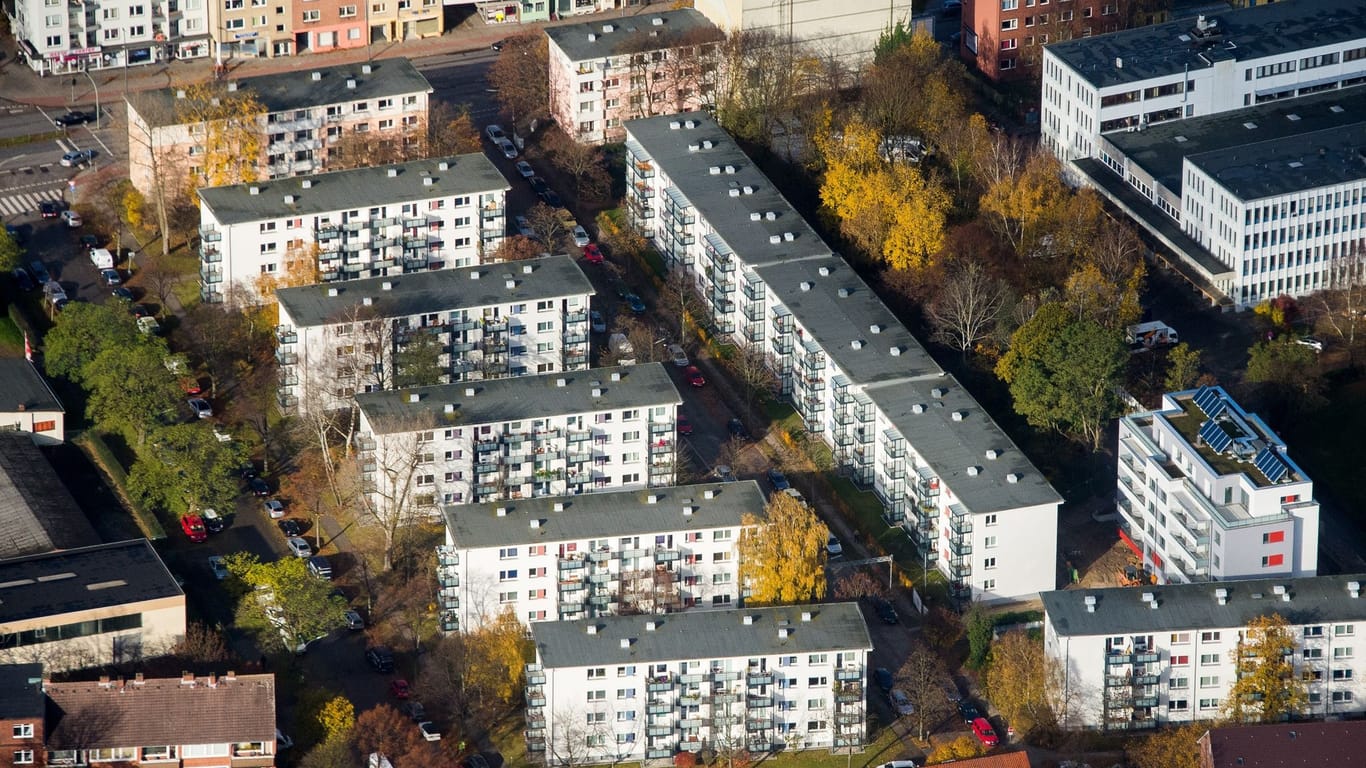 Blick auf Wohnhäuser im Stadtteil Barmbek.