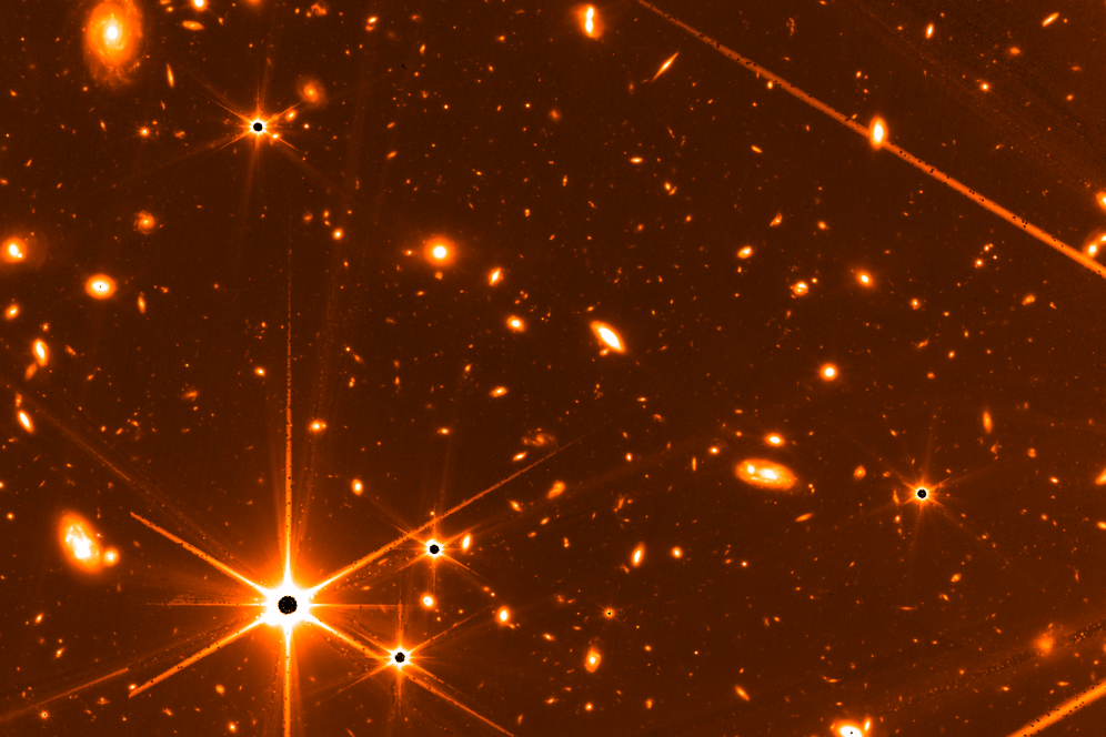 Sterne (Symbolbild): Die ersten Farbaufnahmen des Weltraumteleskops James Webb sollen am Dienstag veröffentlicht werden.