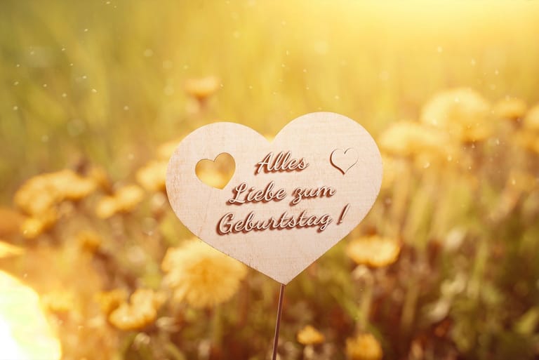 WhatsAppBilder zum Geburtstag Lustige Grüße zum Versenden