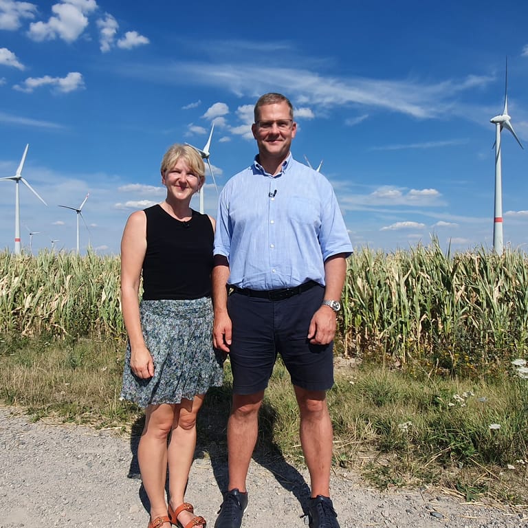 Doreen und Michael Raschemann: Sie brachten die Windkraft nach Feldheim.