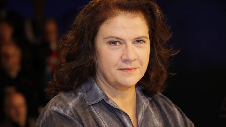 Die Autorin und linke Aktivistin, Jutta Ditfurth: Sie hält die Abwahlkampagne für verlogen.