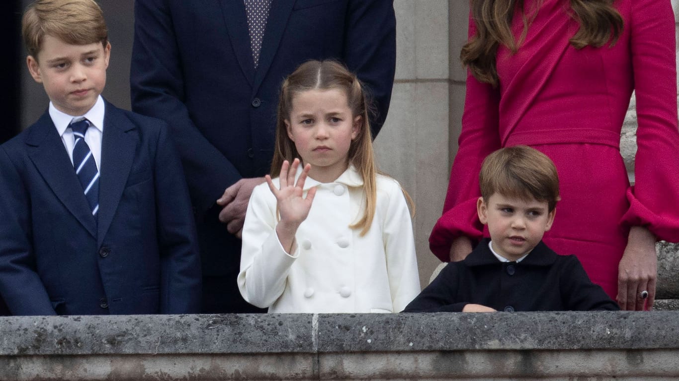 Prinz George, Prinzessin Charlotte und Prinz Louis: Der royale Nachwuchs wird bald neue Mitschüler haben.