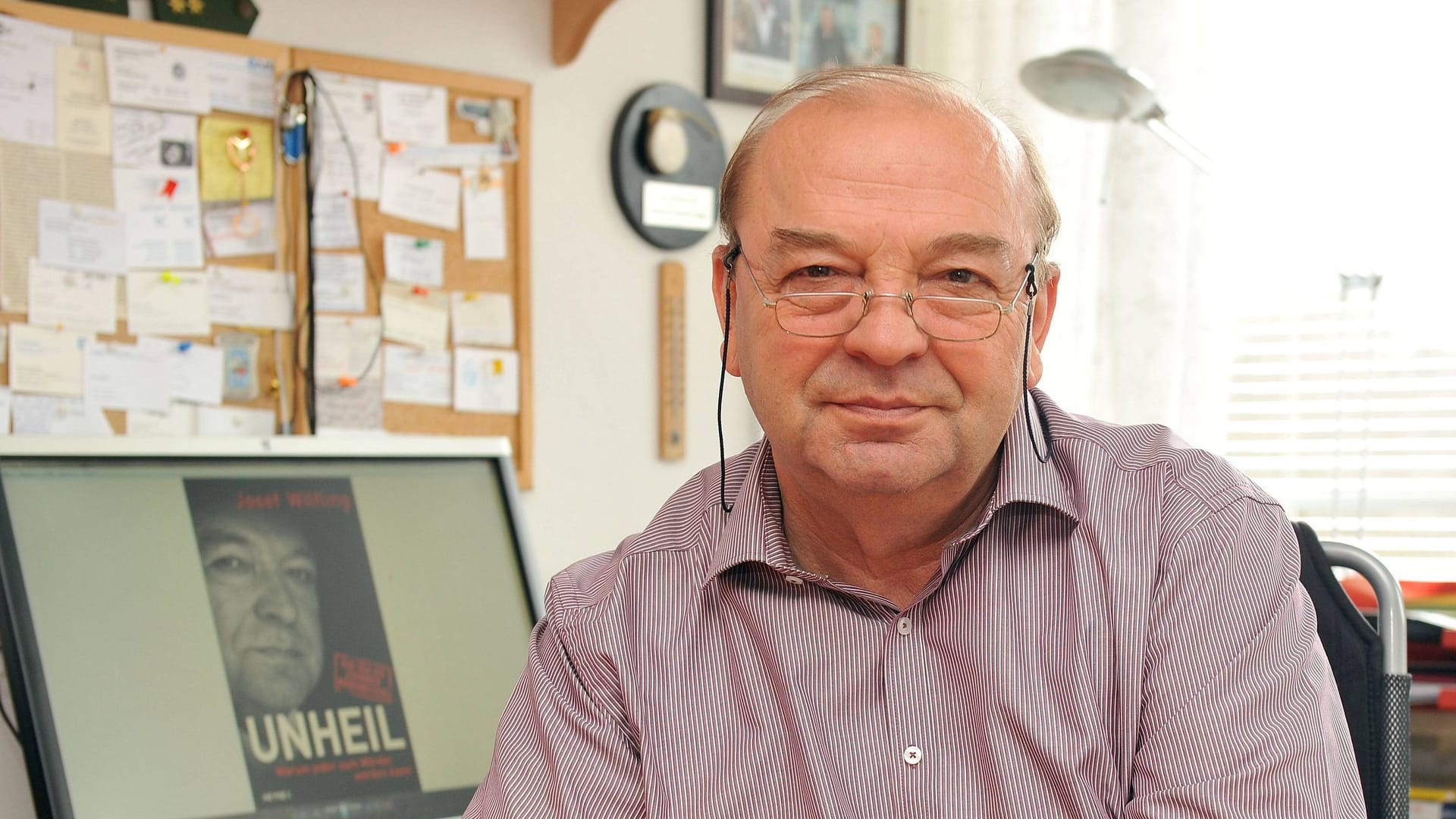 Josef Wilfling, Kriminalermittler und Buchautor (Archiv): Er soll am Dienstag gestorben sein. Josef Wilfling, Kriminalermittler und Buchautor (Archiv): Er soll am Dienstag gestorben sein.