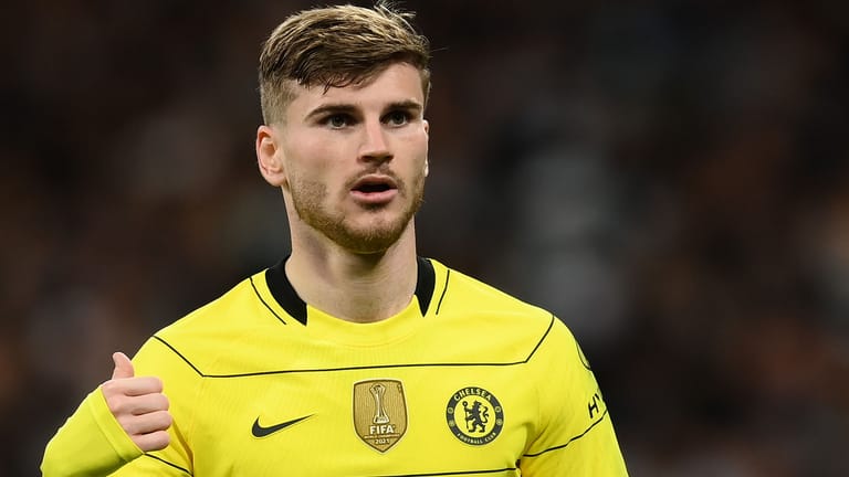 MADRID, SPAIN - APRIL 12: Timo Werner of Chelsea FC looks on during the UEFA Champions League Quarter Final Leg Two match between Real Madrid and Chelsea FC at Estadio Santiago Bernabeu on April 12, 2022 in Madrid, Spain. (Photo by David Ramos/Getty Images)