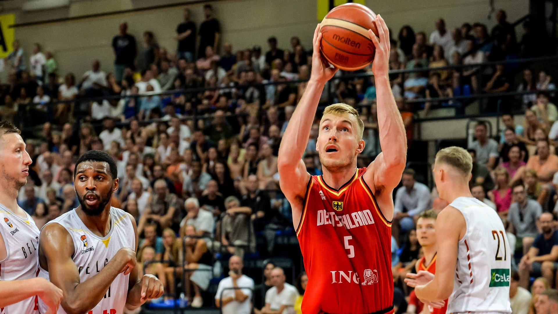 Niels Giffey: Forward, 31 Jahre alt, Zalgiris Kaunas, 2,00 Meter