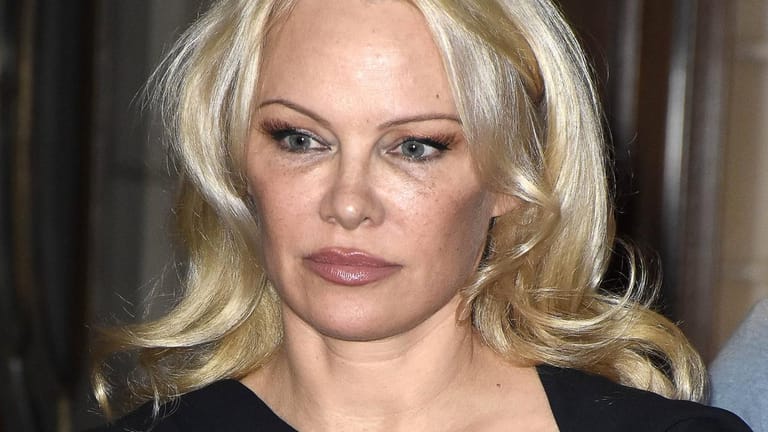 "Baywatch"-Nixe Pamela Anderson: 1. Juli 1967